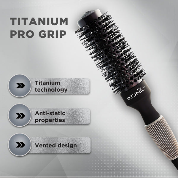 Ikonic Professional Titanium Thermal Hair Brush