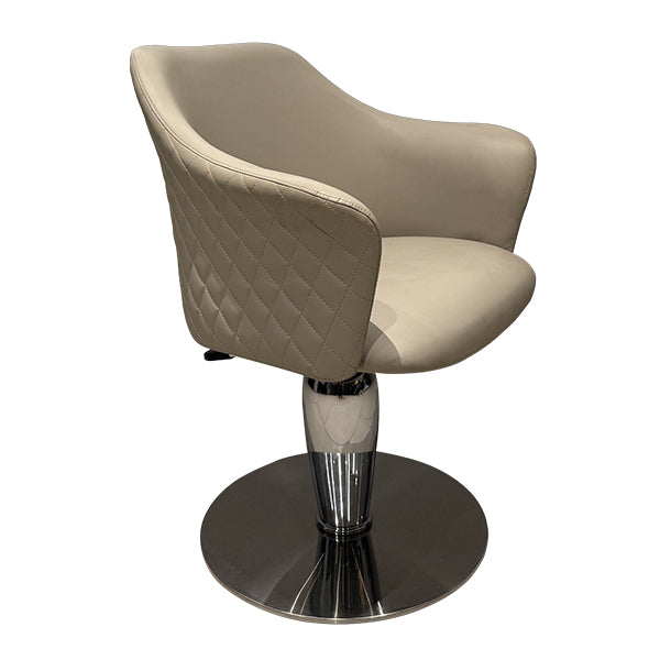 Ikonic Cutting Chair Poised